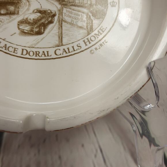 DORAL Tobaccoville Ashtray The Place Doral Calls Home R.J. Reynolds Tobacco - Picture 3 of 5